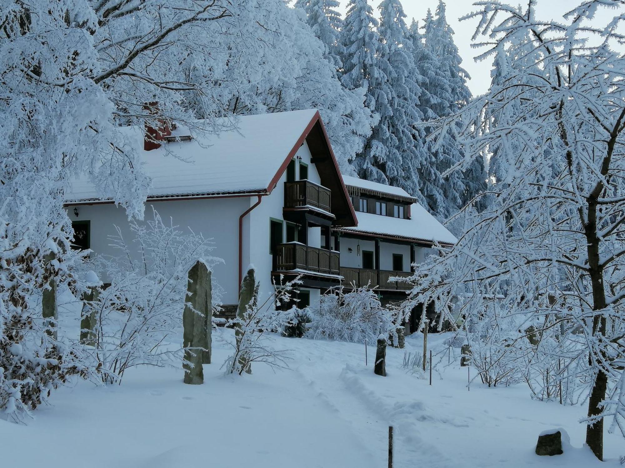 Penzion Nadejov Kasperske Hory Exterior photo